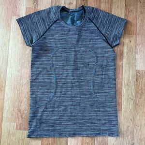 Lululemon Swiftly Tech Short Sleeve 2.0